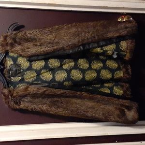 Fur vest
